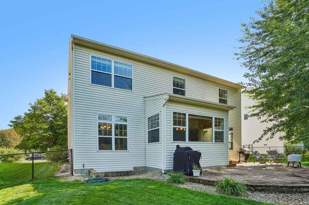 12852 44th Place NE Saint Michael, MN 55376