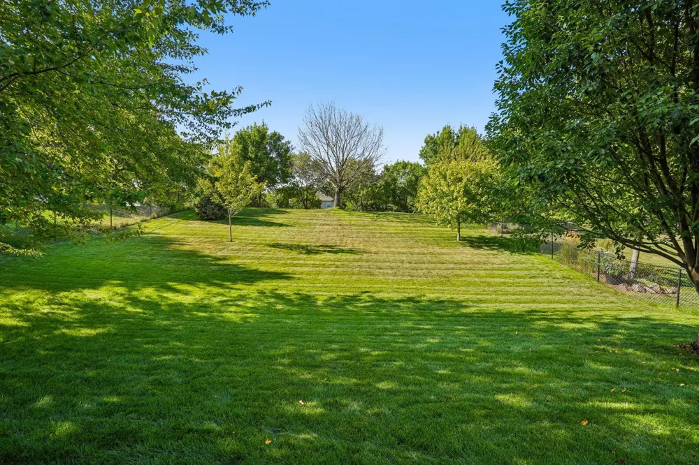 12852 44th Place NE Saint Michael, MN 55376