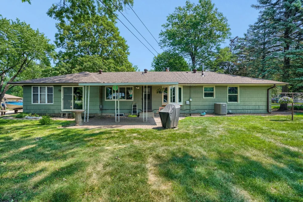 9242 15th Avenue S Bloomington, MN 55425