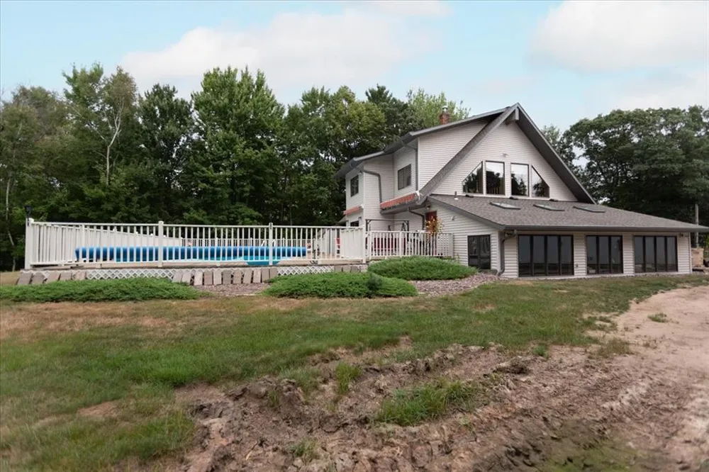 2707 Cherry Blossom Lane Menomonie, WI 54751