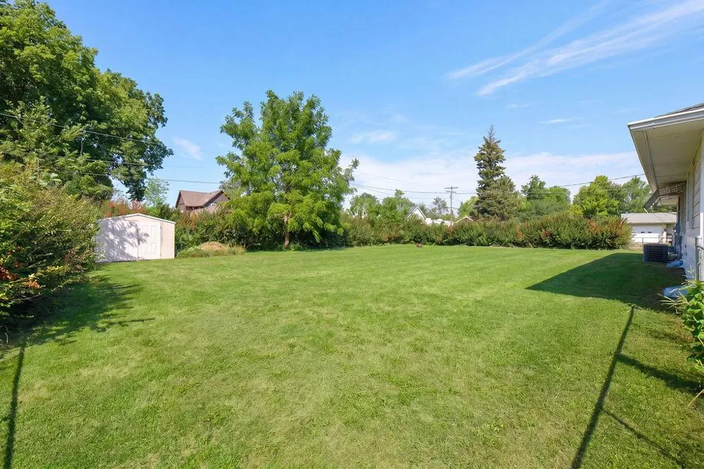 142 10th Avenue Casselton, ND 58012