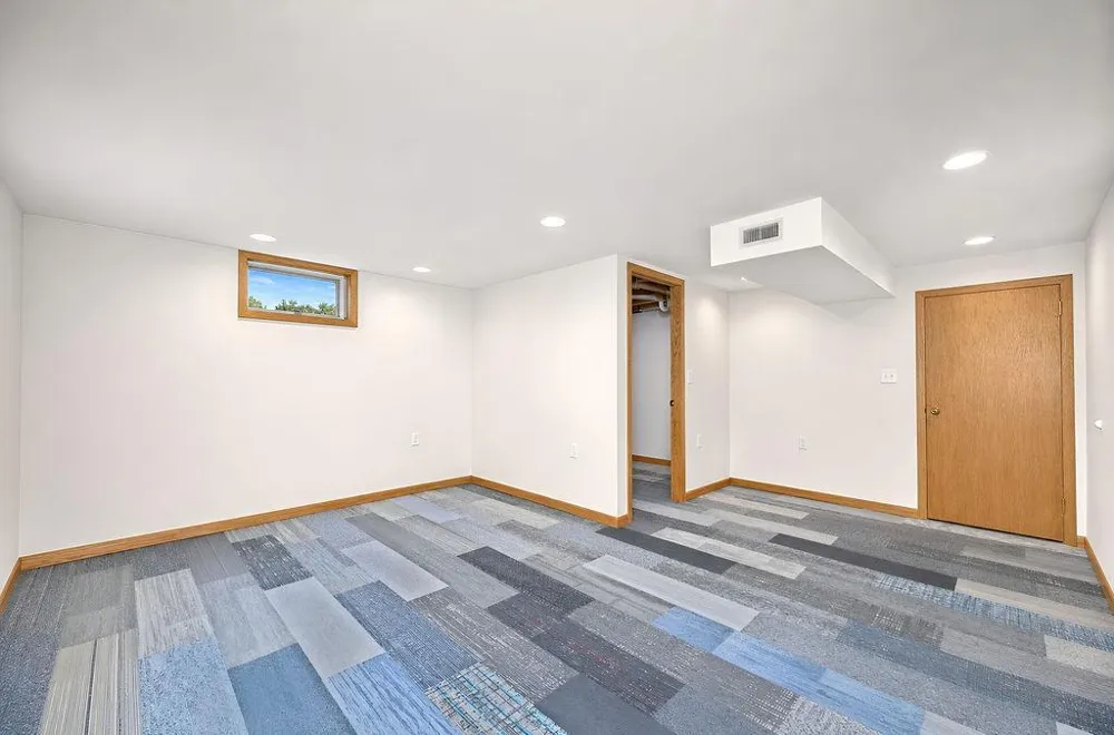 142 10th Avenue Casselton, ND 58012