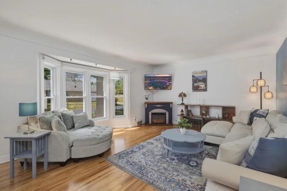 1943 Racine Avenue S Lakeland, MN 55043