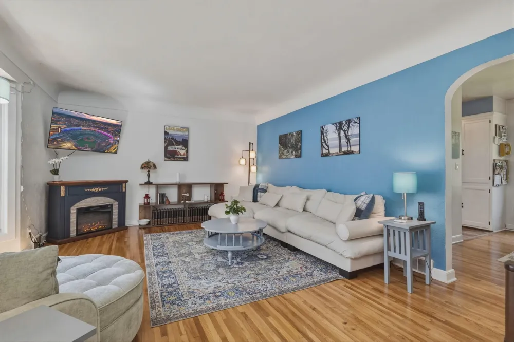 1943 Racine Avenue S Lakeland, MN 55043