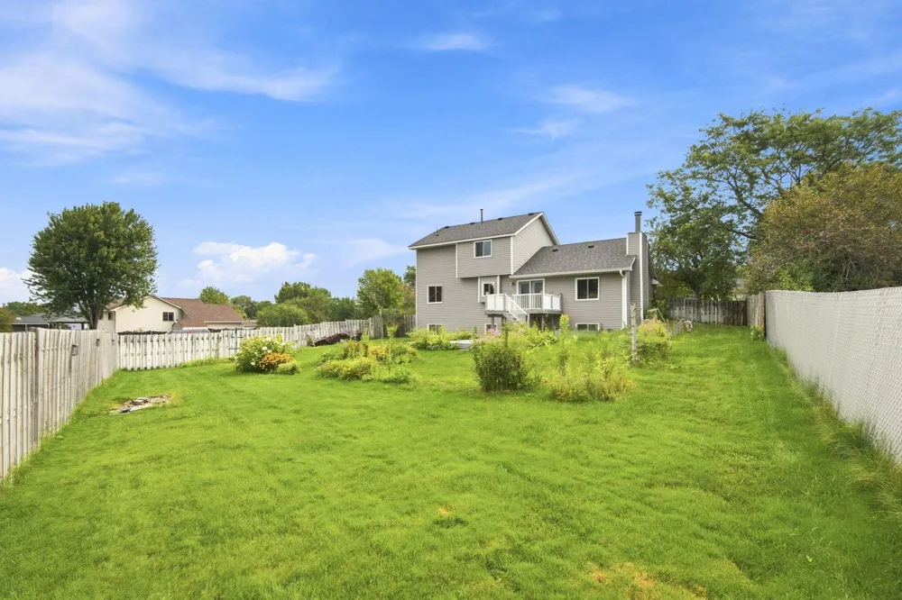 2610 Hydram Avenue Oakdale, MN 55128