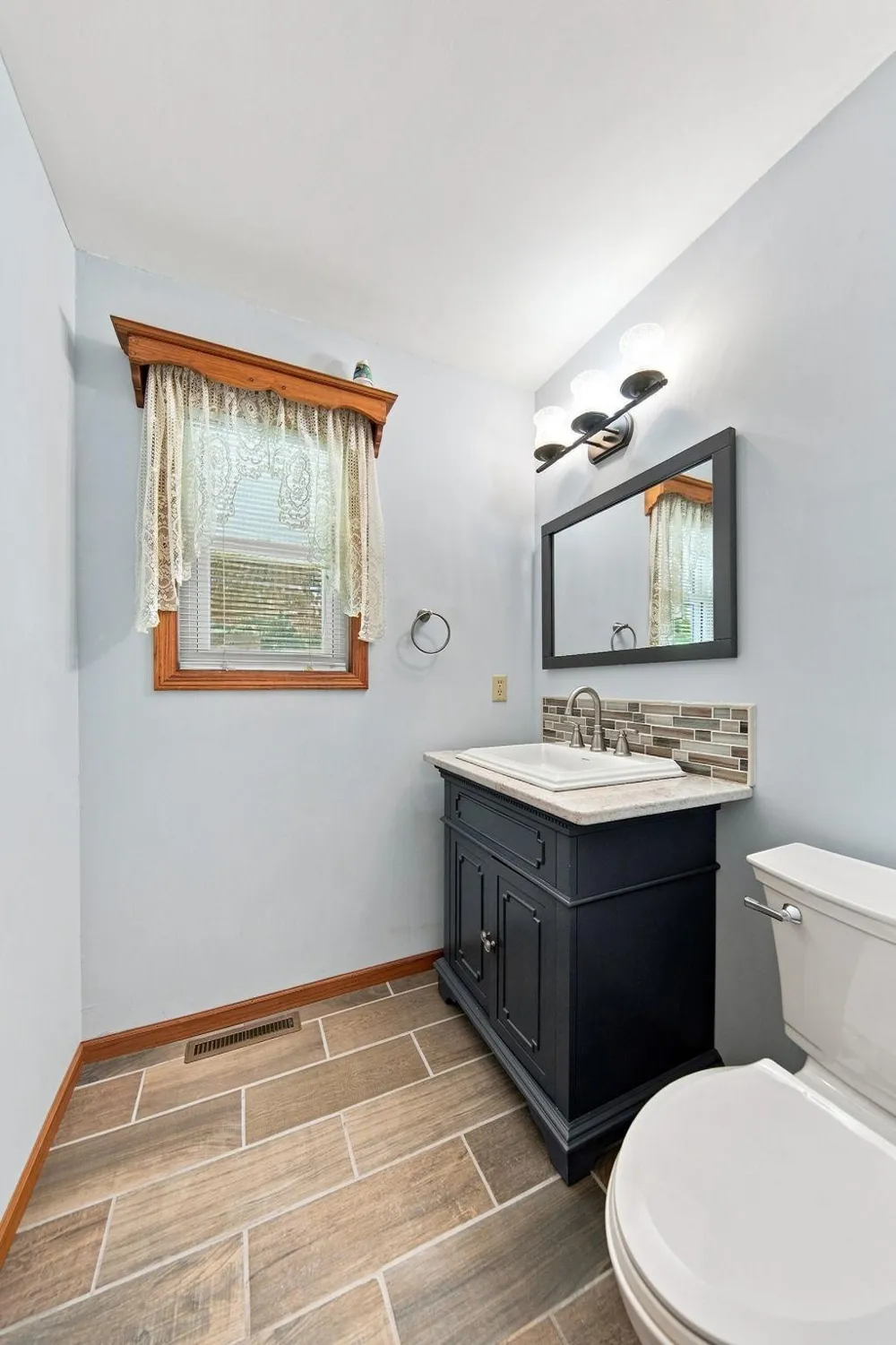 2610 Hydram Avenue Oakdale, MN 55128