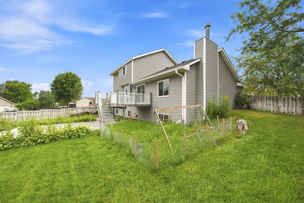 2610 Hydram Avenue Oakdale, MN 55128