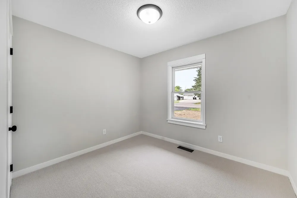11349 276th Avenue NW Zimmerman, MN 55398
