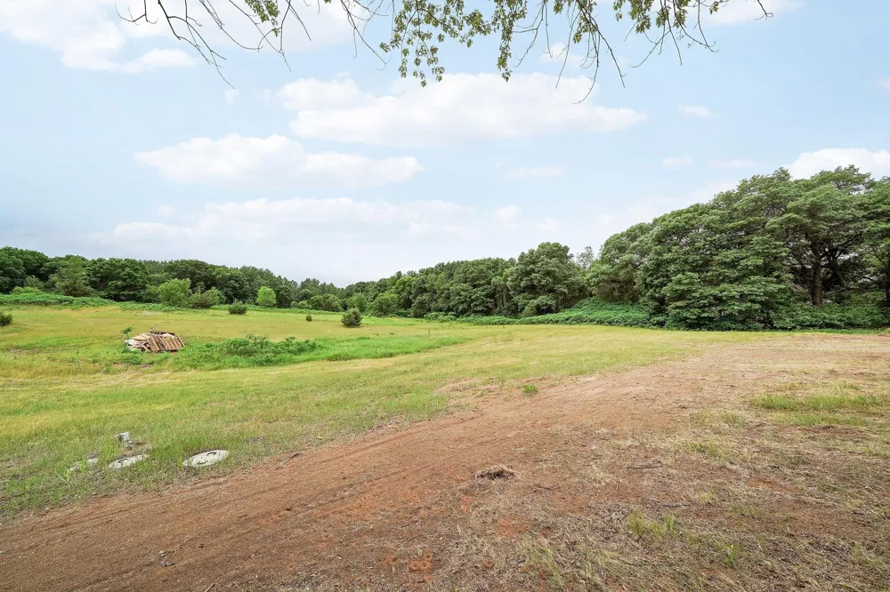 11349 276th Avenue NW Zimmerman, MN 55398