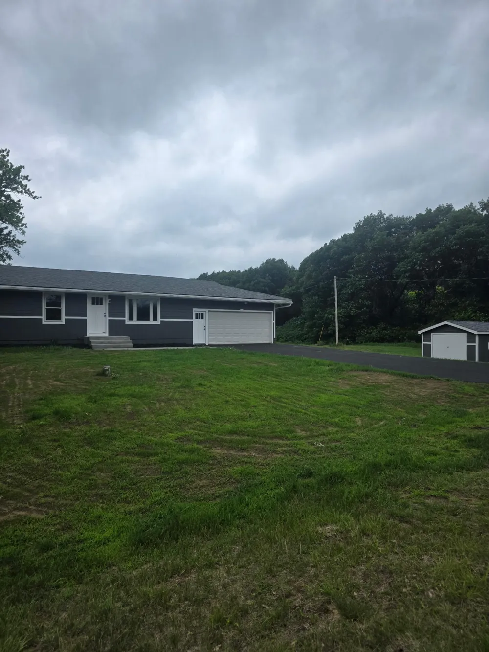 11349 276th Avenue NW Zimmerman, MN 55398