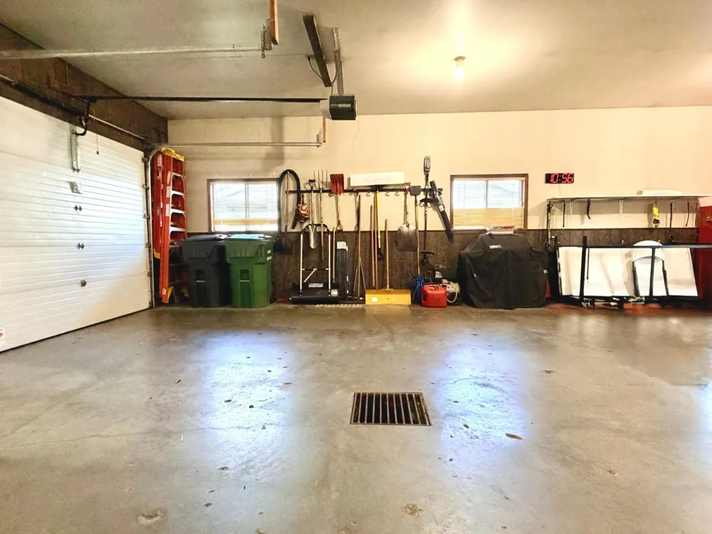 1604 Birchwood Place Worthington, MN 56187