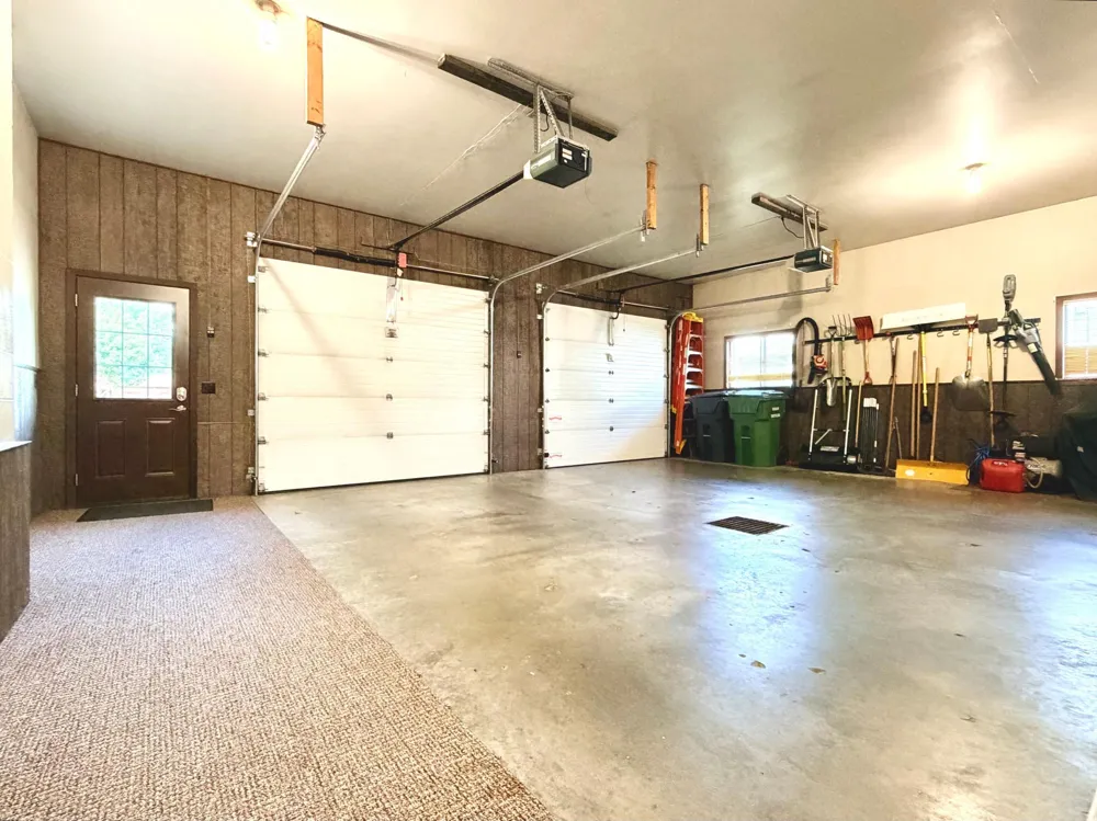 1604 Birchwood Place Worthington, MN 56187