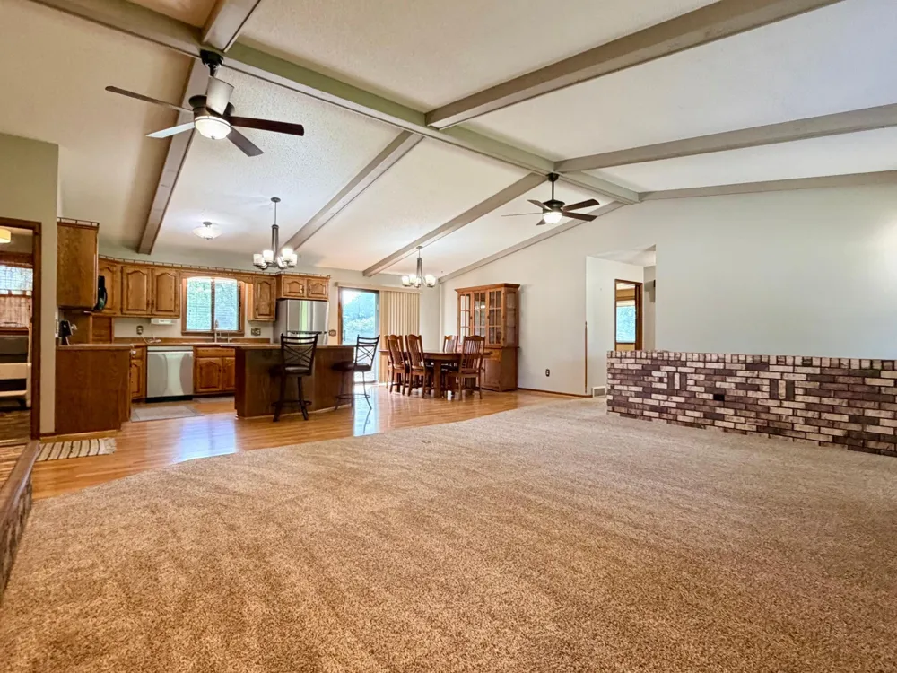 1604 Birchwood Place Worthington, MN 56187