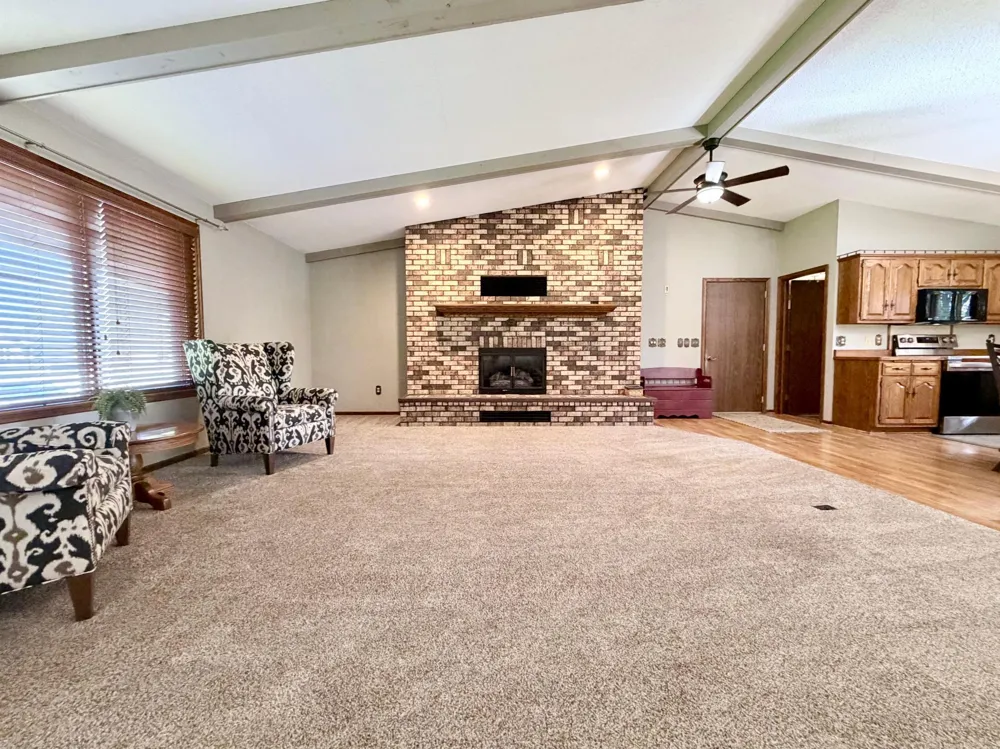1604 Birchwood Place Worthington, MN 56187