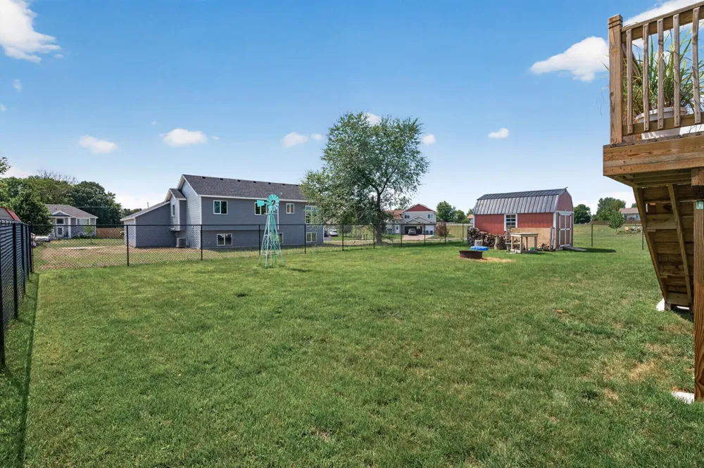 707 Greenwood Street SW Isanti, MN 55040