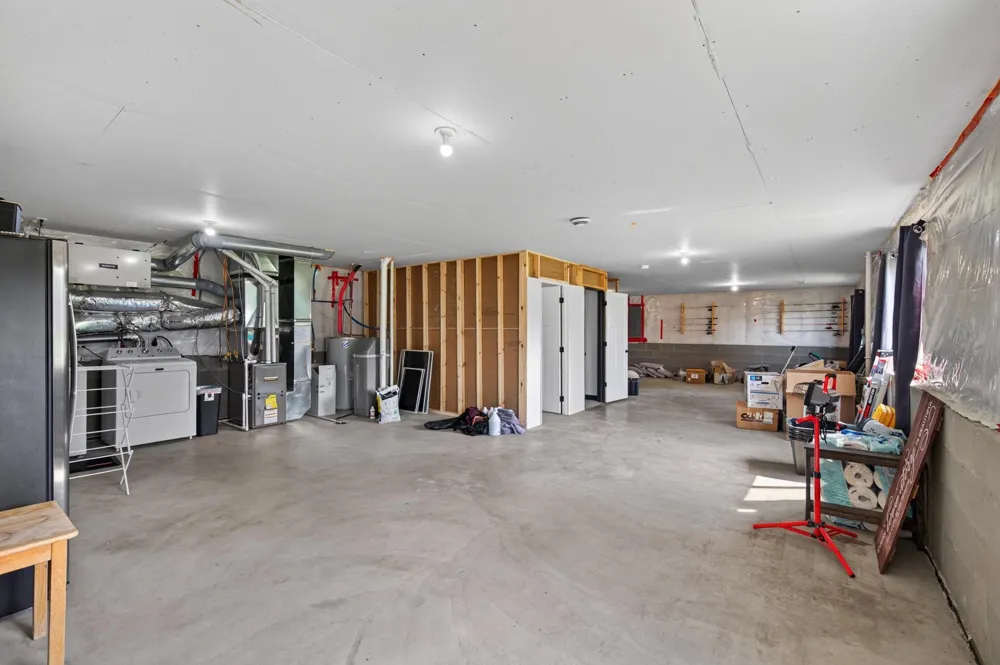 707 Greenwood Street SW Isanti, MN 55040