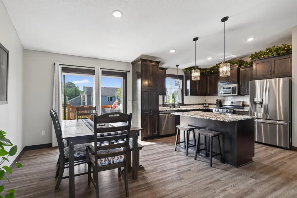 707 Greenwood Street SW Isanti, MN 55040