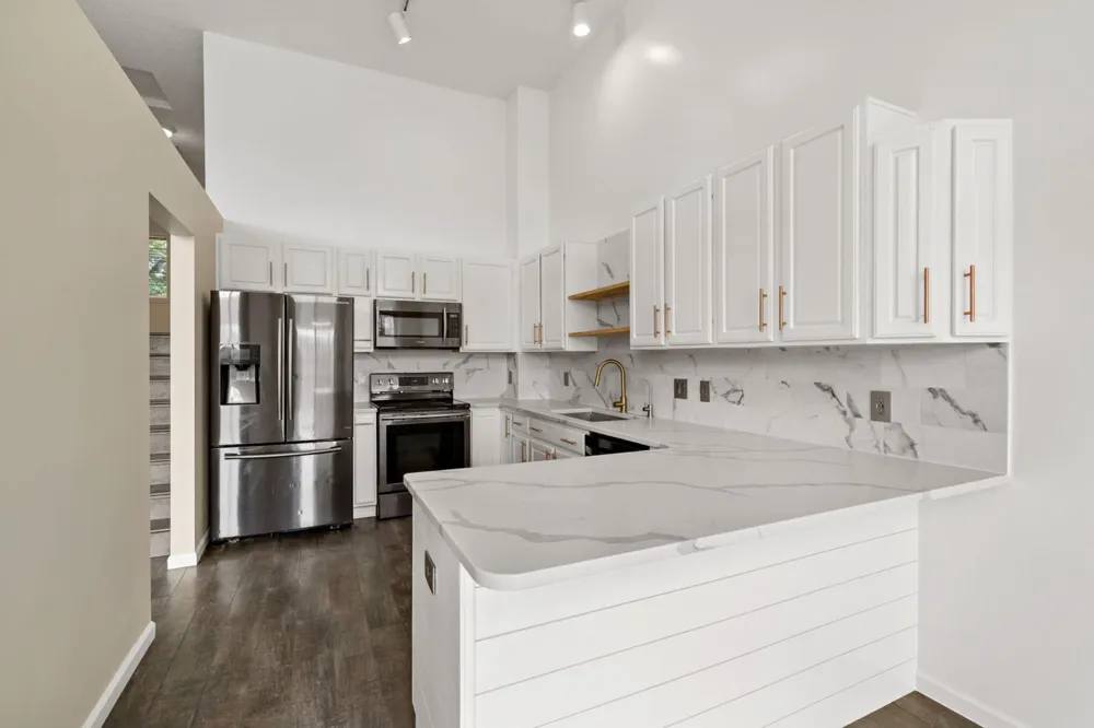 813 Alysheba Road Shakopee, MN 55379