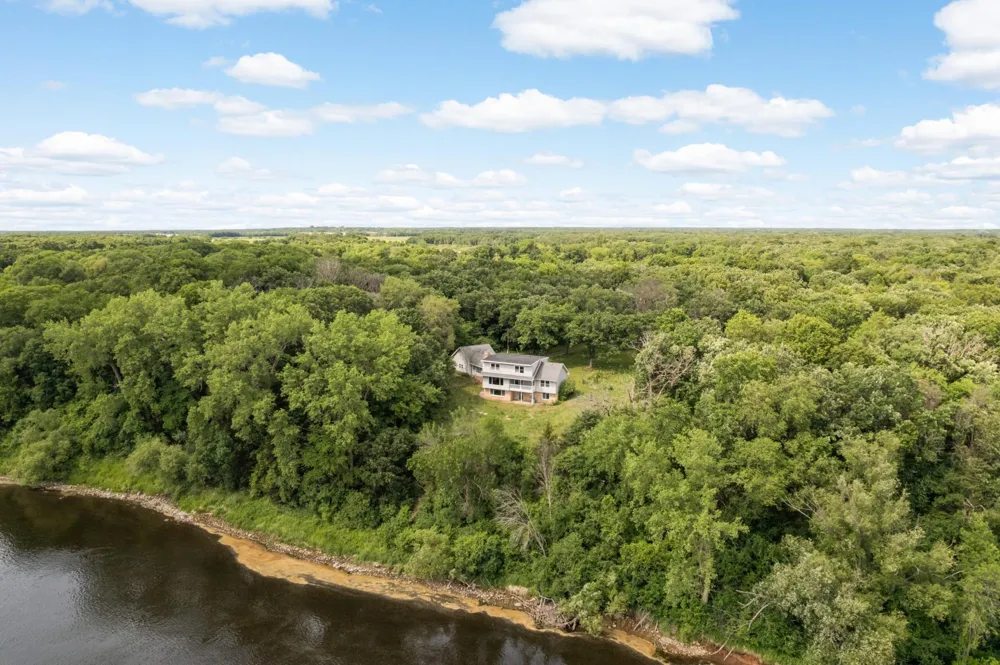 16379 County Road 14 Elk River, MN 55330