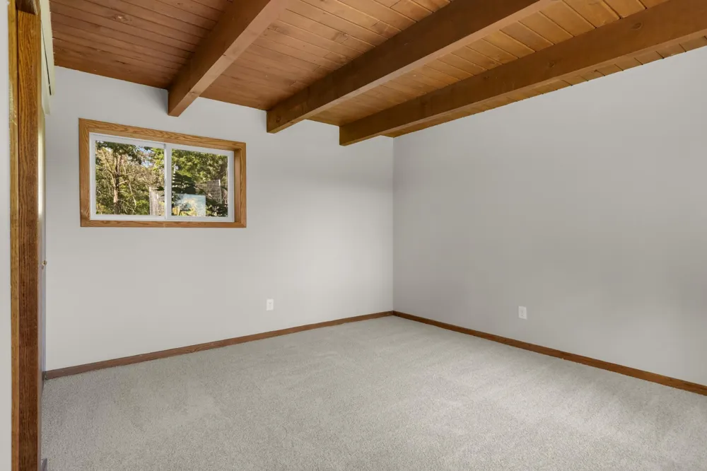16379 County Road 14 Elk River, MN 55330