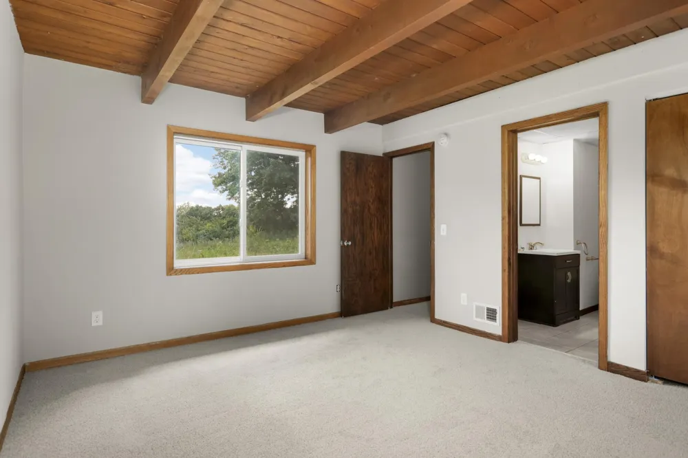 16379 County Road 14 Elk River, MN 55330