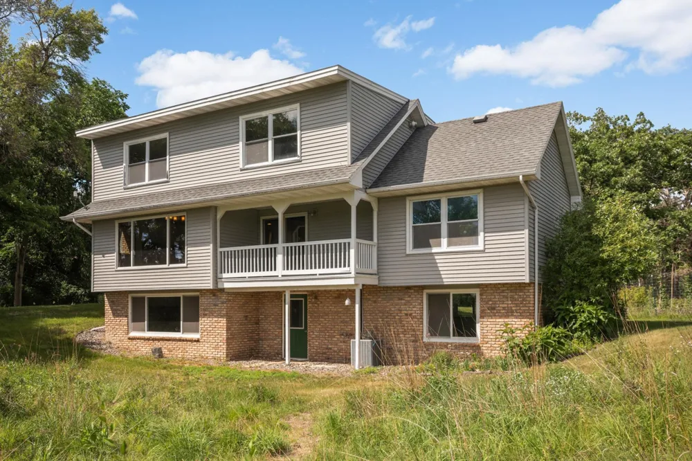 16379 County Road 14 Elk River, MN 55330