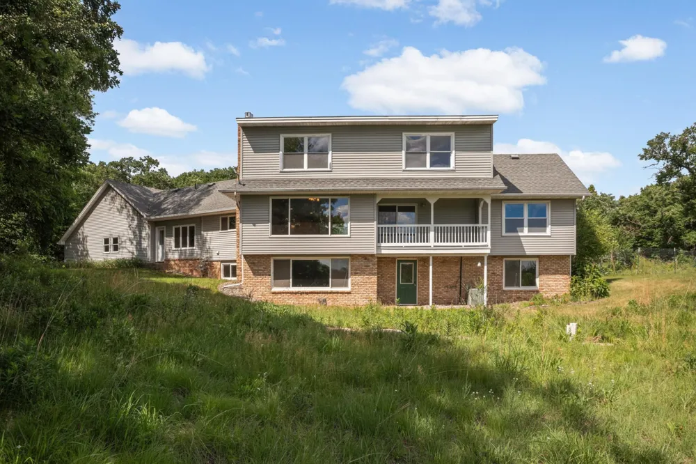 16379 County Road 14 Elk River, MN 55330