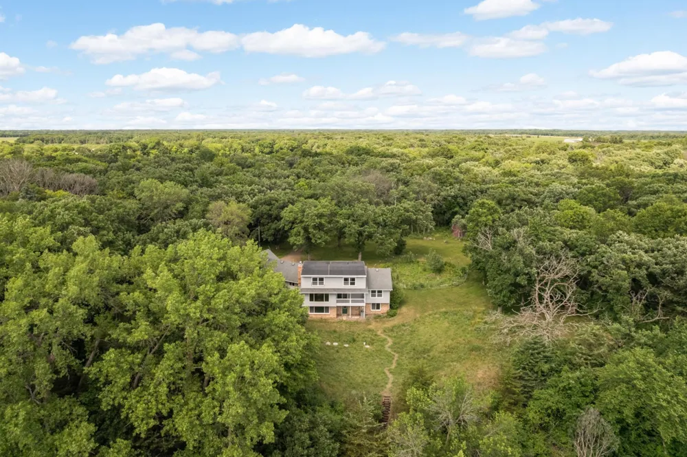 16379 County Road 14 Elk River, MN 55330