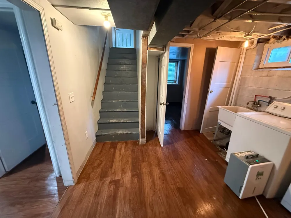 1210 Knox Avenue Minneapolis, MN 55411