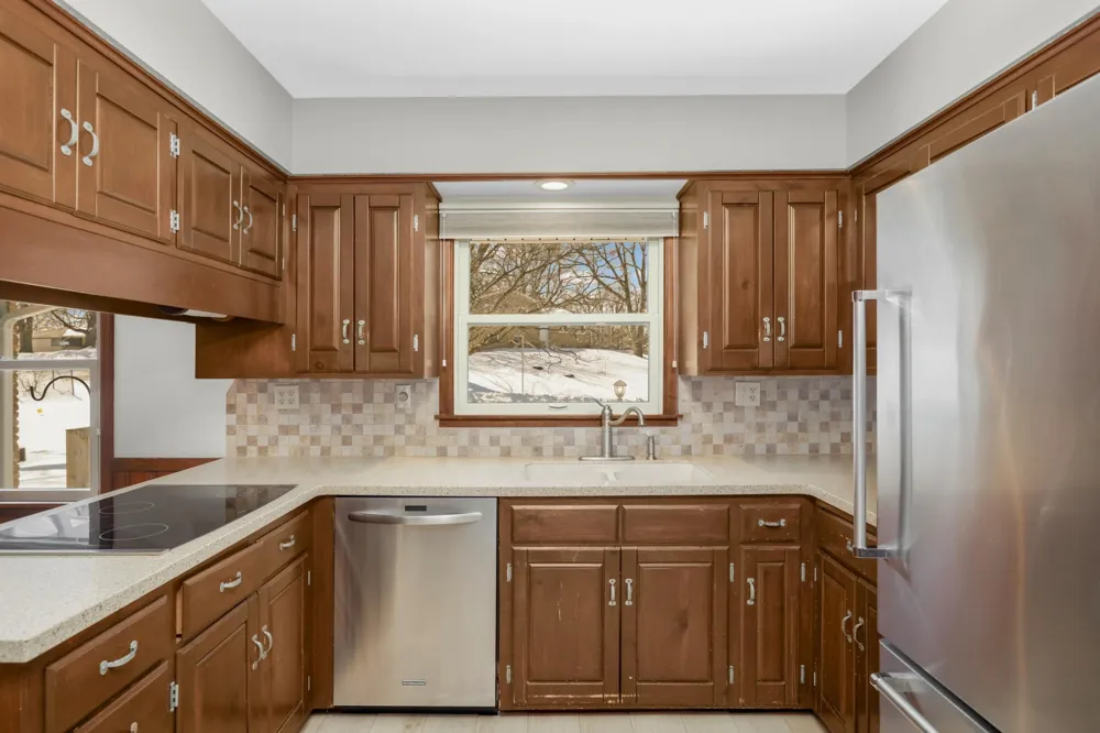 4030 Wasatch Lane Golden Valley, MN 55422