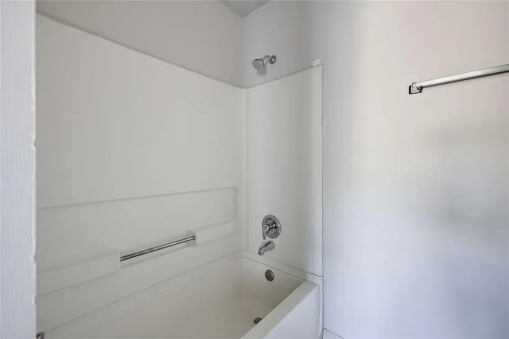 3202 Kingswood Place Decatur, GA 30034
