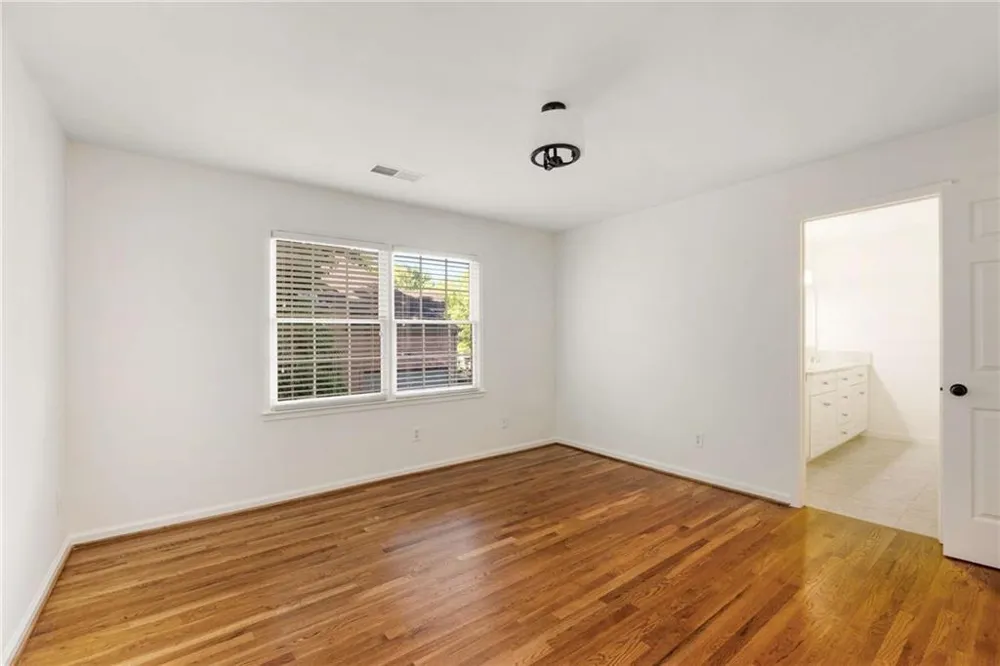 5135 Falcon Chase Lane NE Sandy Springs, GA 30342