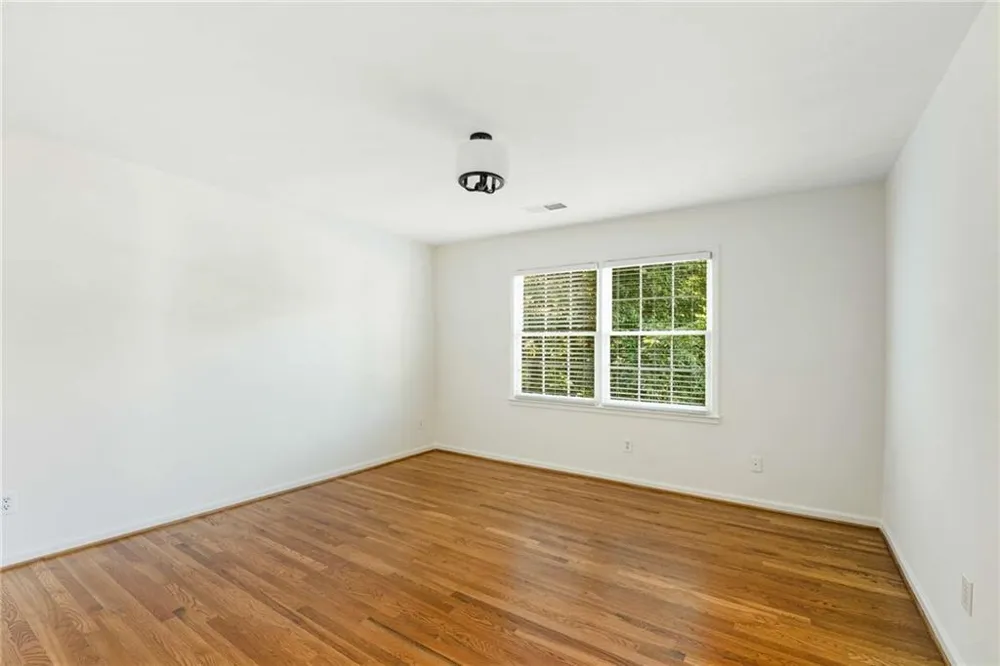 5135 Falcon Chase Lane NE Sandy Springs, GA 30342