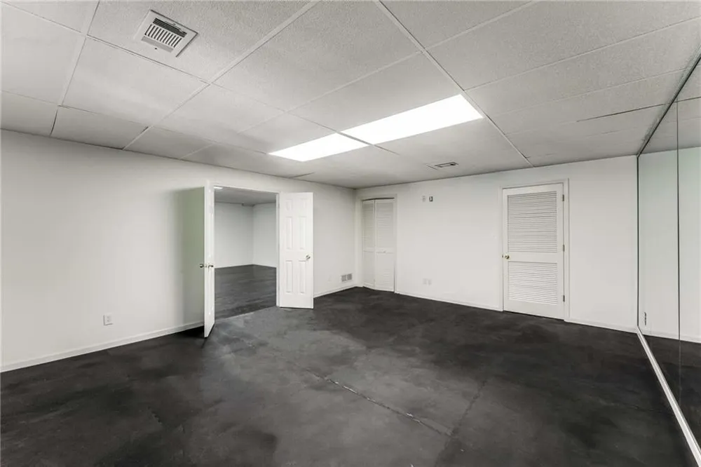 5135 Falcon Chase Lane NE Sandy Springs, GA 30342