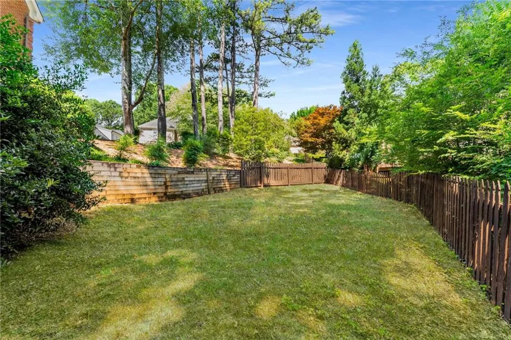 5135 Falcon Chase Lane NE Sandy Springs, GA 30342