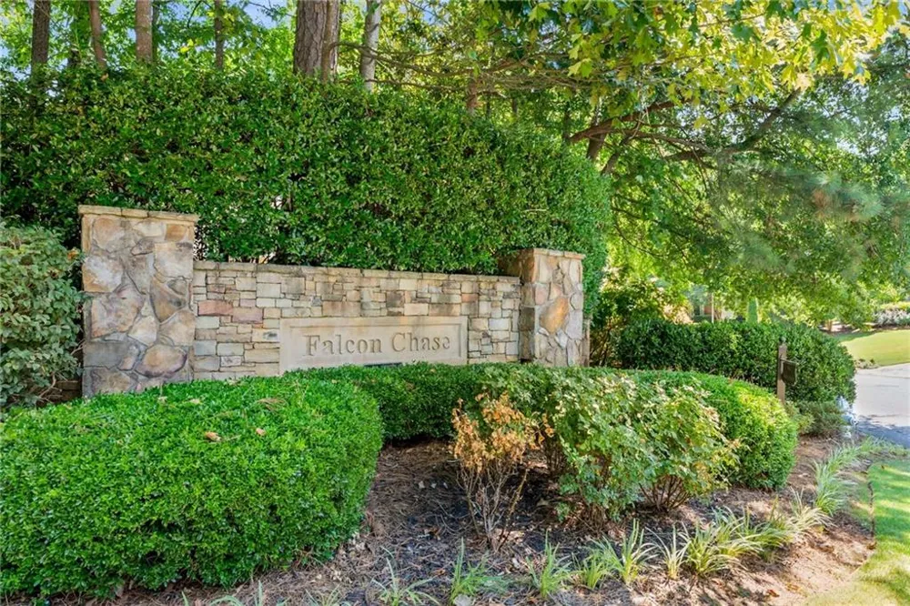 5135 Falcon Chase Lane NE Sandy Springs, GA 30342