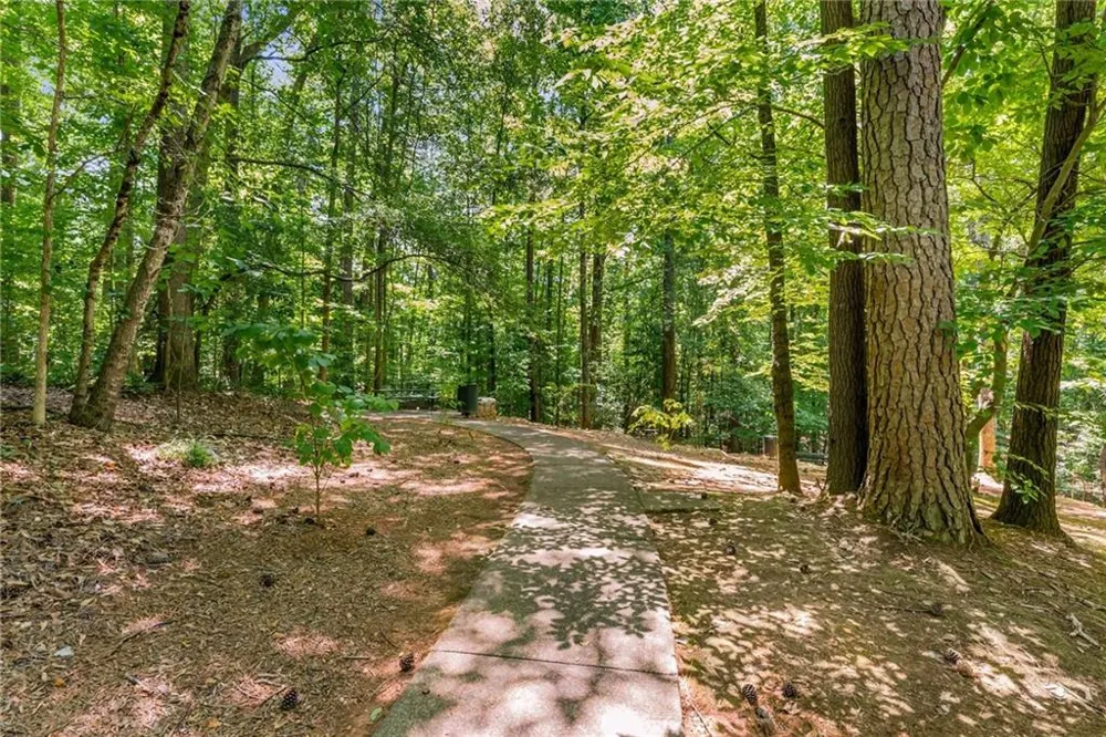 5135 Falcon Chase Lane NE Sandy Springs, GA 30342