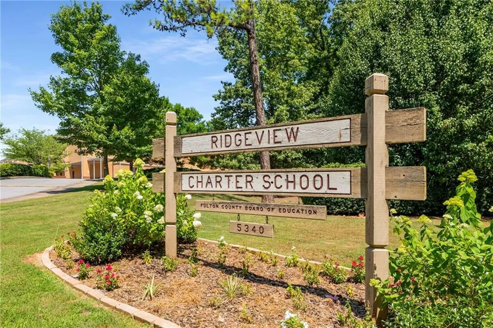 5135 Falcon Chase Lane NE Sandy Springs, GA 30342
