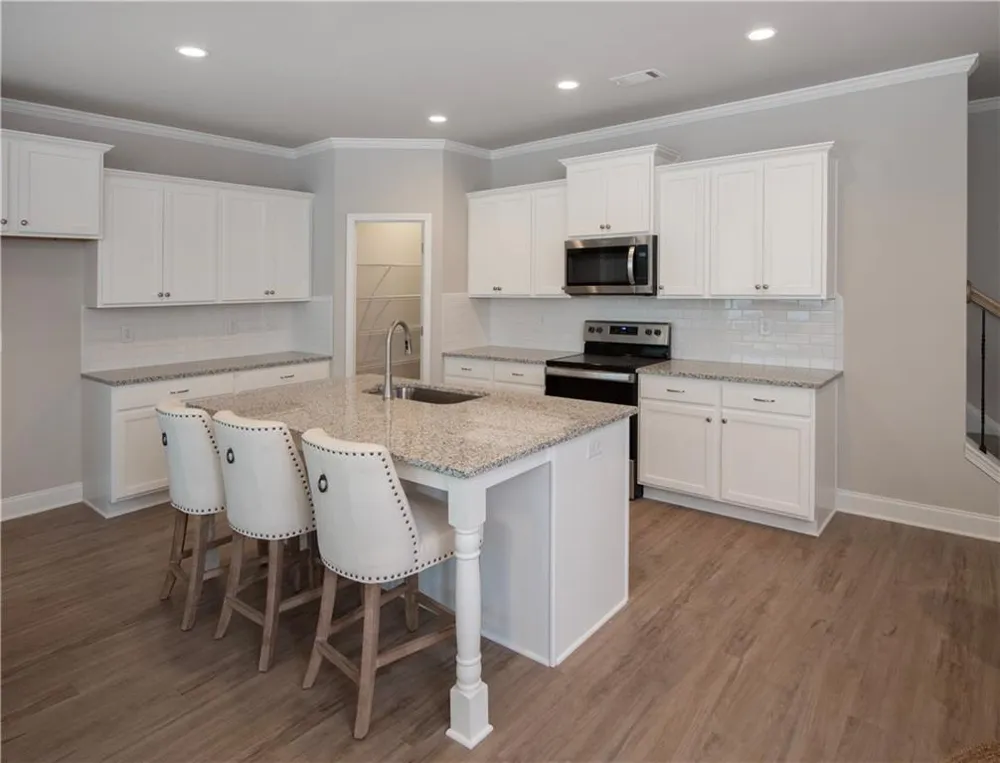 5369 Gray Birch Bend Flowery Branch, GA 30542