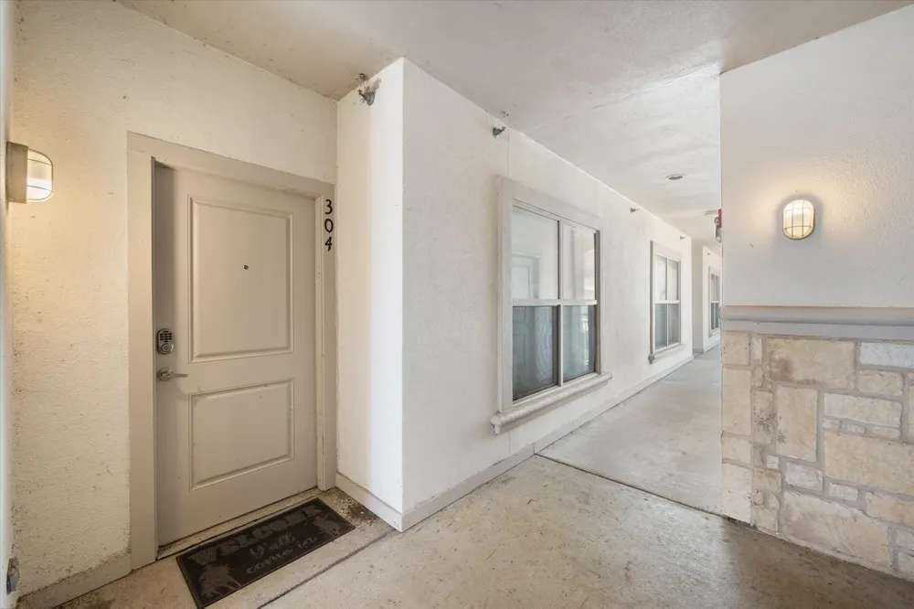9900 Northshore Boulevard #3304 Corsicana, TX 75109