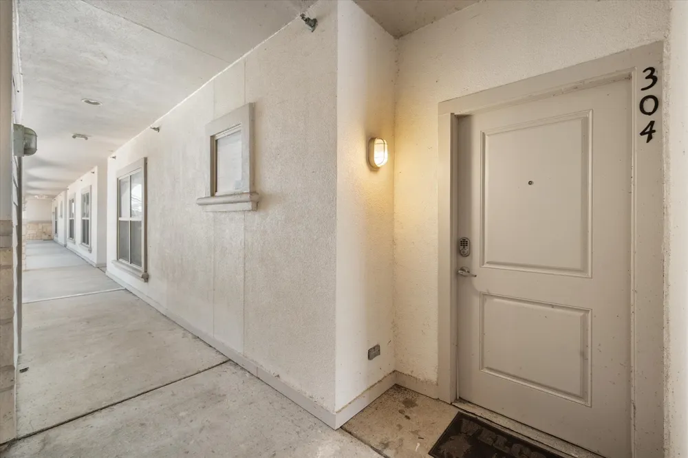 9900 Northshore Boulevard #3304 Corsicana, TX 75109
