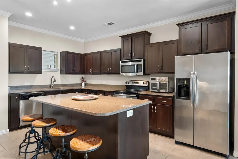9900 Northshore Boulevard #3304 Corsicana, TX 75109