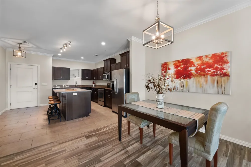 9900 Northshore Boulevard #3304 Corsicana, TX 75109