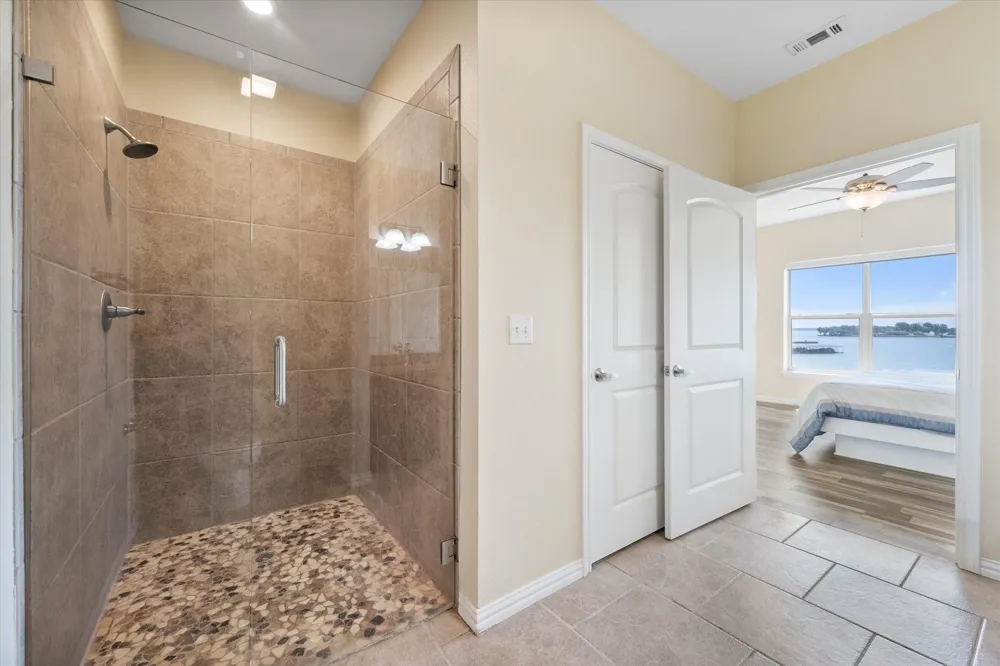 9900 Northshore Boulevard #3304 Corsicana, TX 75109