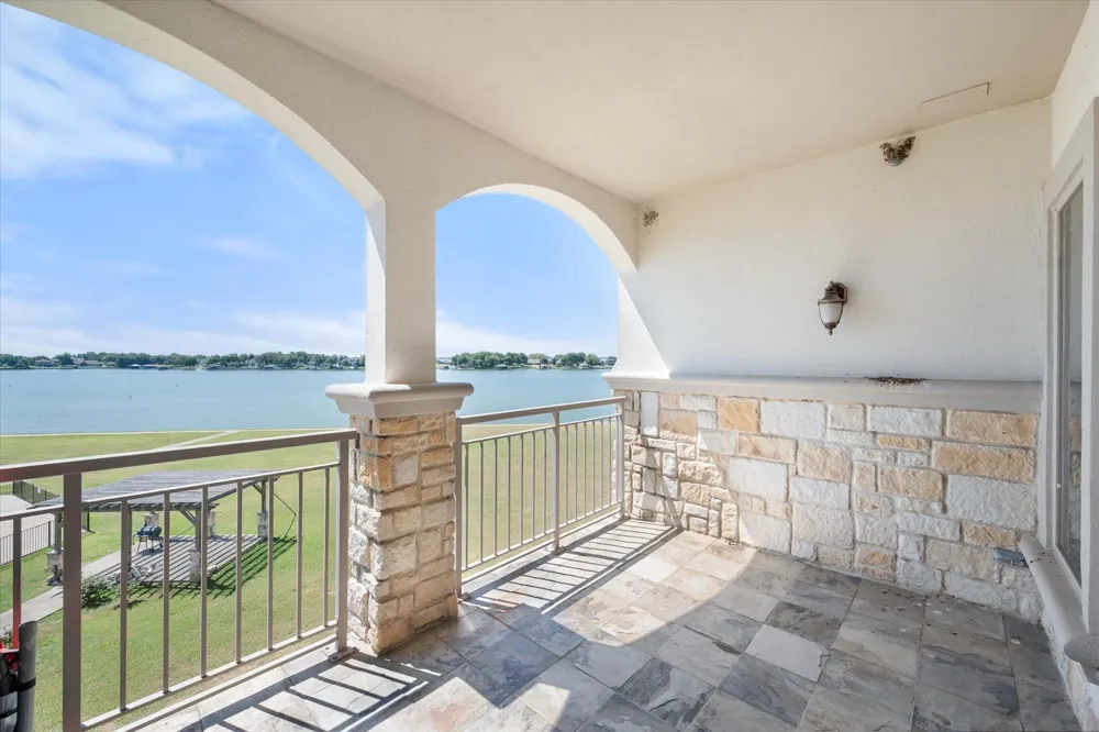 9900 Northshore Boulevard #3304 Corsicana, TX 75109