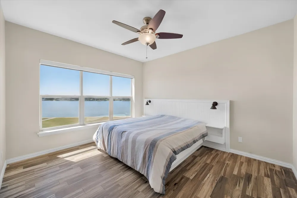 9900 Northshore Boulevard #3304 Corsicana, TX 75109