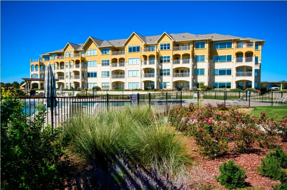 9900 Northshore Boulevard #3304 Corsicana, TX 75109