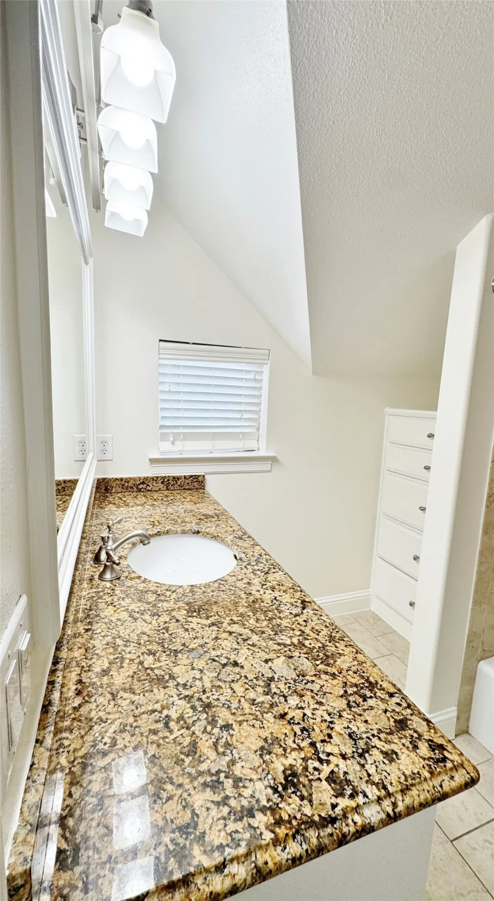 4148 Grassmere Lane #3A University Park, TX 75205