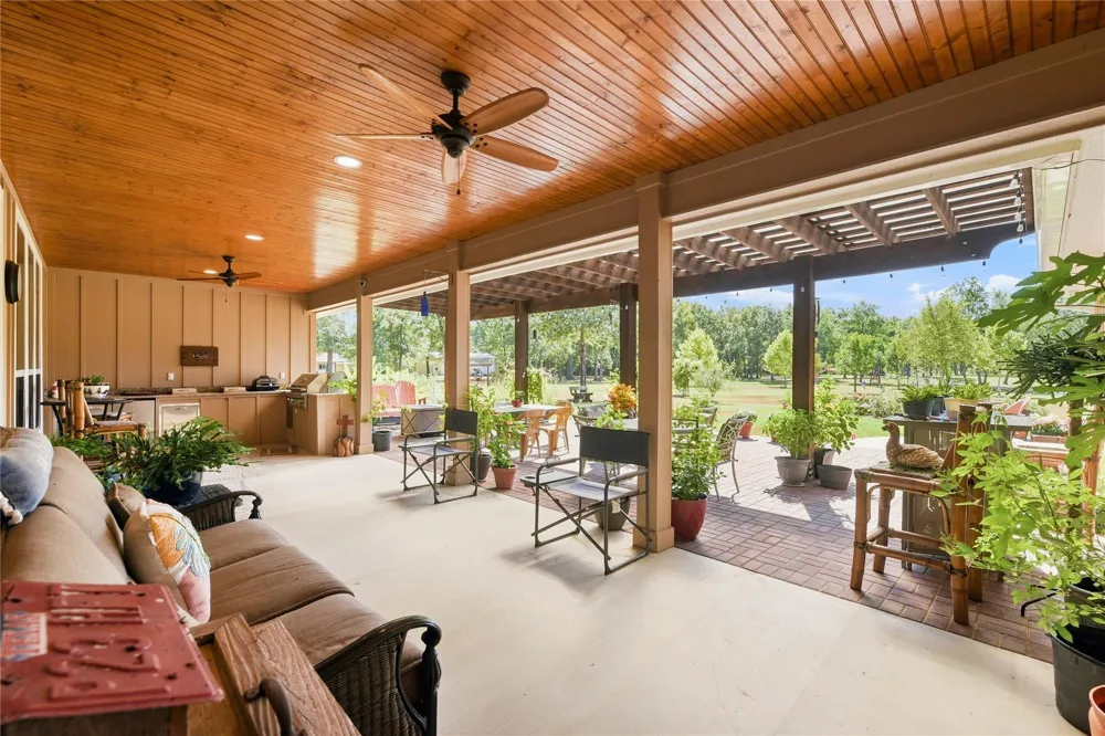 1035 Fm 3277 Livingston, TX 77351