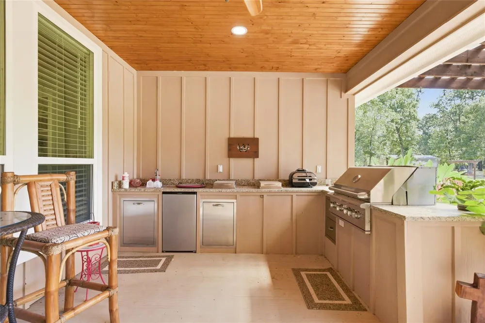 1035 Fm 3277 Livingston, TX 77351